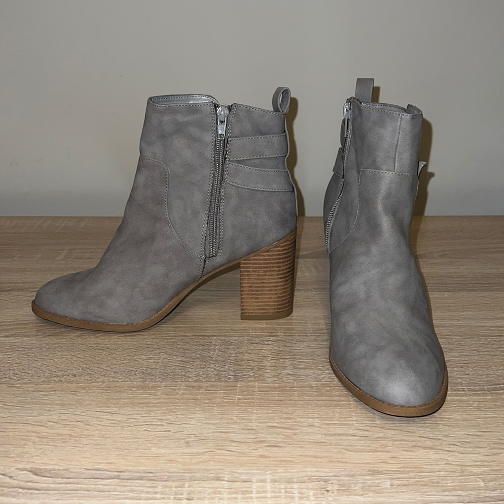Gray Suede Zip up boots